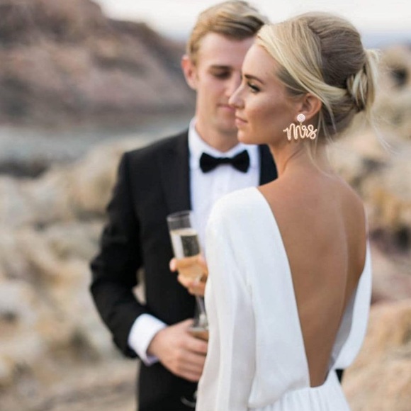 Mrs Beaded Earrings Dangle Drop Handmade Bride Bachelorette Jewelry - Picture 4 of 6